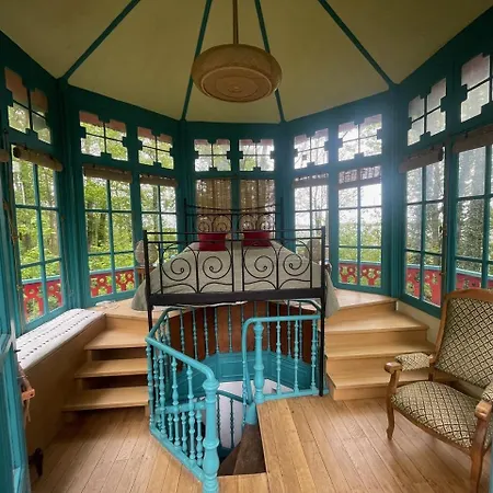 Chateau De Waleffe *